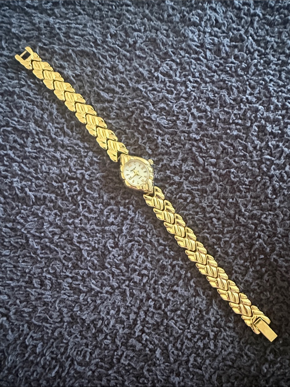 Seiko Gold Women's Linked Bracelet Watch